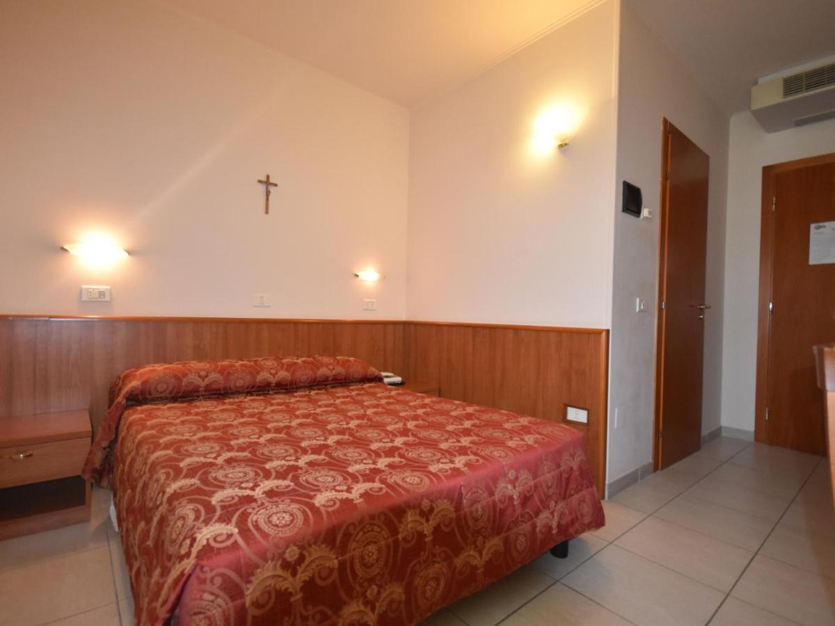 Hotel E Appartamenti La Solaria San Giovanni Rotondo Eksteriør billede