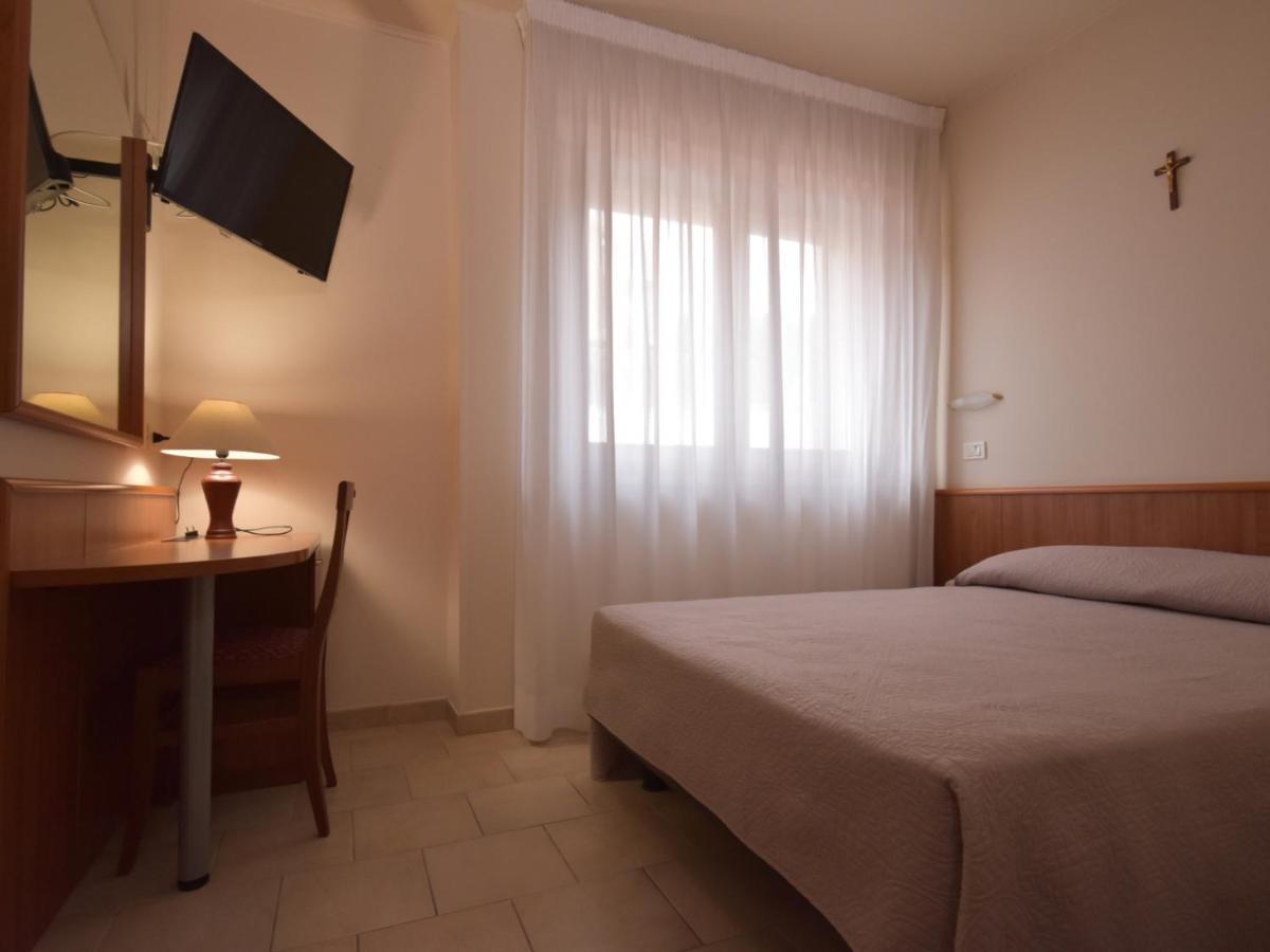 Hotel E Appartamenti La Solaria San Giovanni Rotondo Eksteriør billede
