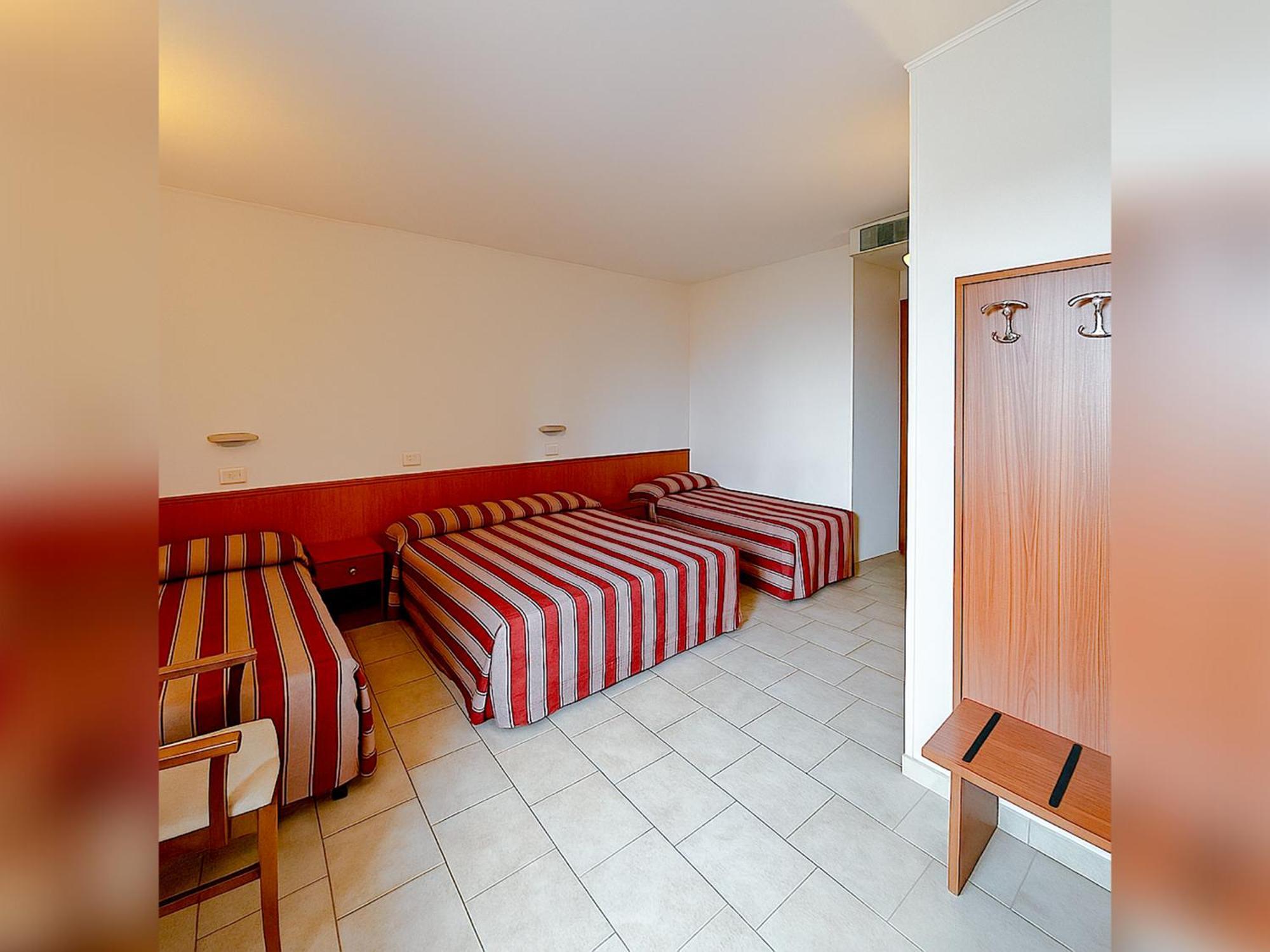 Hotel E Appartamenti La Solaria San Giovanni Rotondo Eksteriør billede