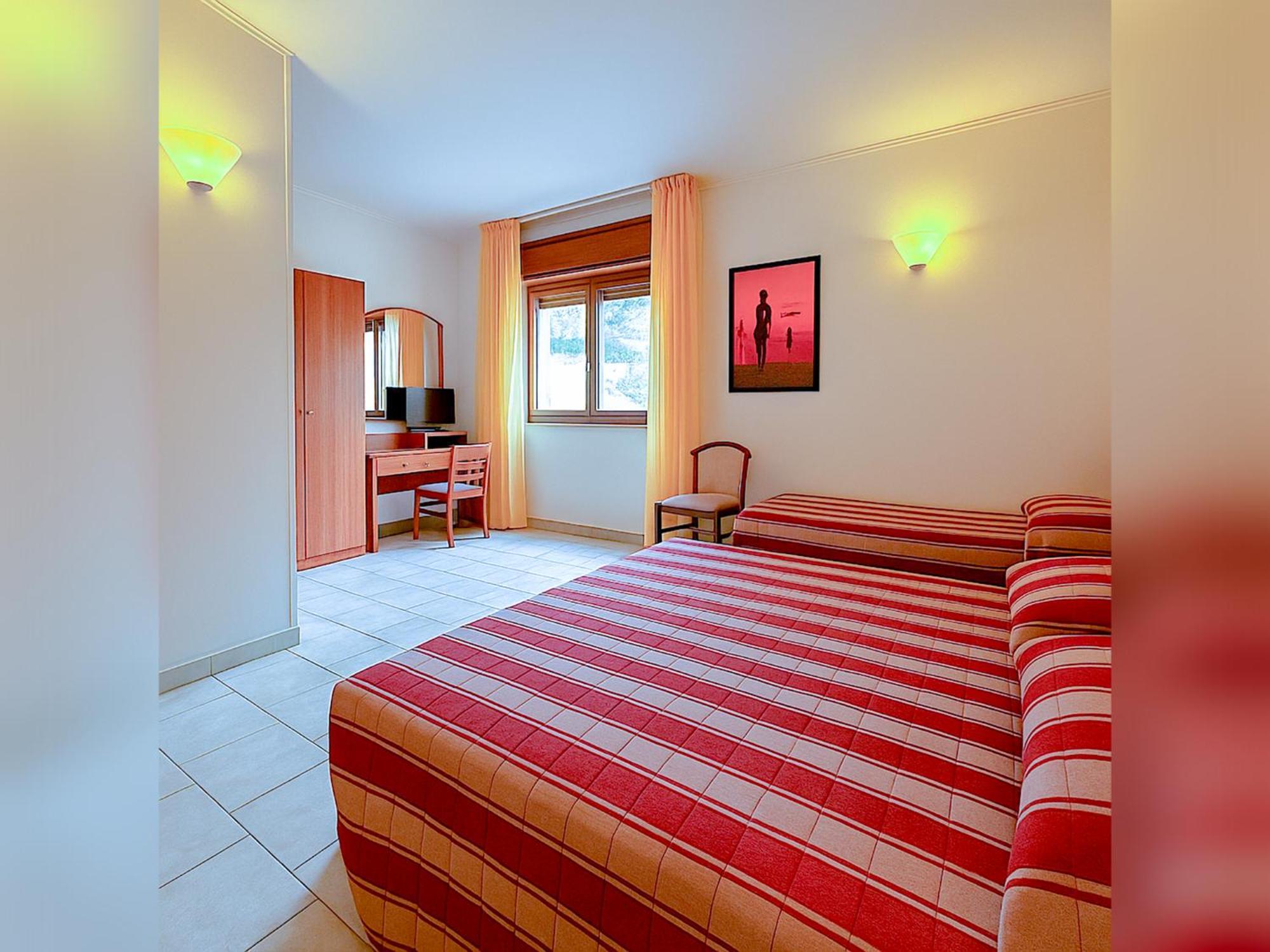 Hotel E Appartamenti La Solaria San Giovanni Rotondo Eksteriør billede